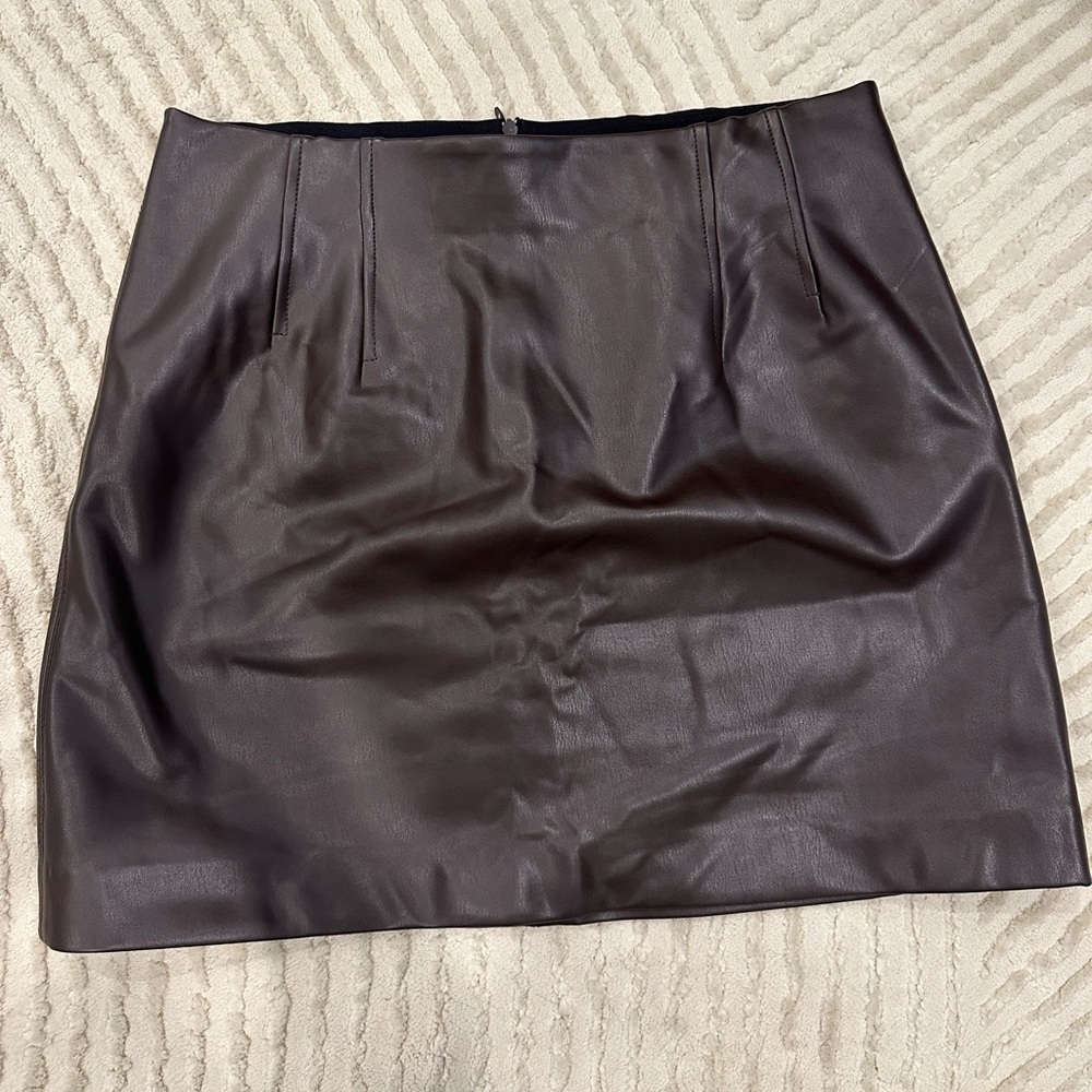NWT M.M. LaFleur The Whitney Skirt in Vegan Leather